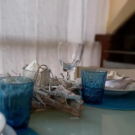 Lägenhet Sole E Luna Wi-fi Free Villasimius